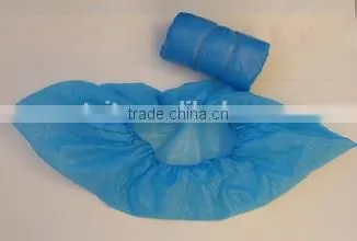Virgin Material of Cpe Shoe Cover by Machine photo-4