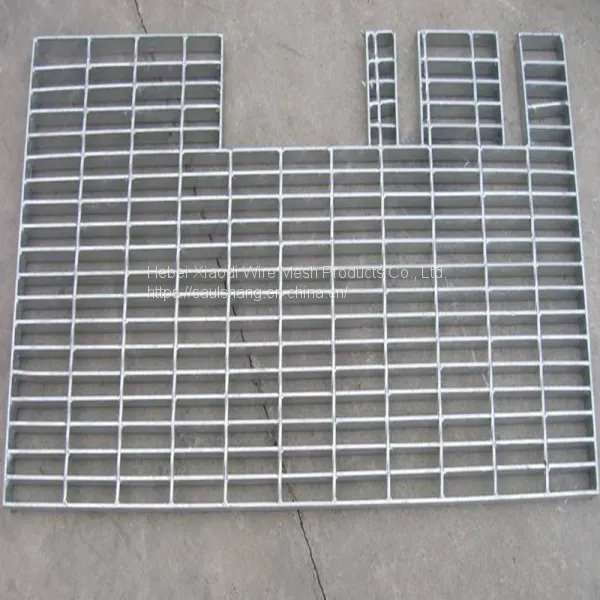 Customized Heavy Duty Hot Dipped Galvanized Grating Trench Drain Cover Used for Water Drainage photo-2