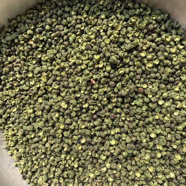Natural New Seasoning Dried Green Pepper Mass Sales Chinese Herb Spices by Sichuan Factory photo-5