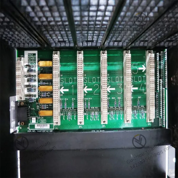 GE IC697CHS750 5-slot Rear-mounted I/O Rack Module photo-2