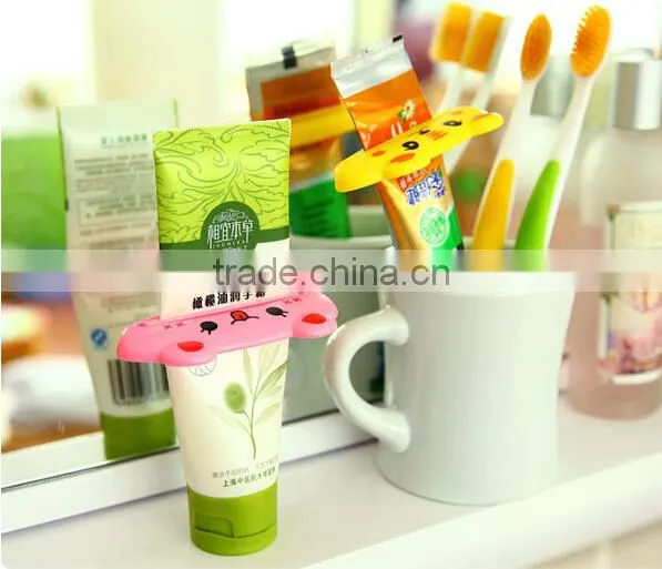 Cartoon Toothpaste Squeezer,Cleanser Squeezer,plastic Toothpaste Squeezer photo-5