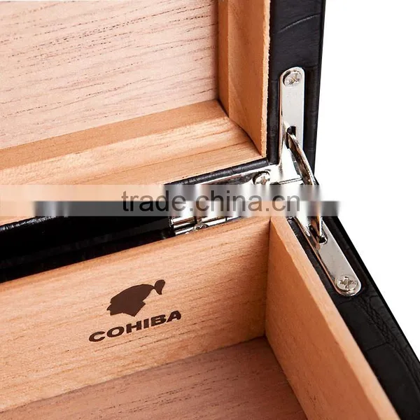 High-end Custom Pine Wood Cigar Gift Box Wholesale photo-2