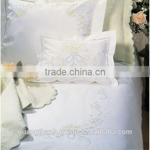 Hand Embroidery Bedding Set photo-4