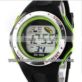 2013 New Products China Wholesale Vogue Men's Watch