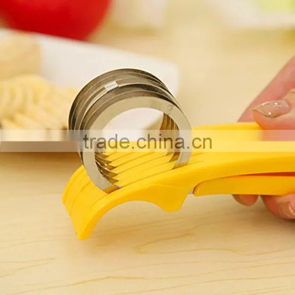 Hot Wholesale Plastic Kitchen Tool Vegetable Fruit Cutter Banana Yellow Slicer Chopper photo-3