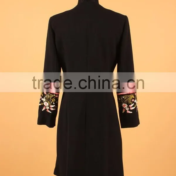 Retro Flowers Embroidered Long Sleeve Black Slim Long European Elegant Women Coat photo-3