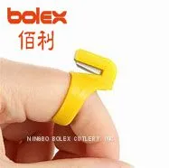 China Factory of Handy Twine Ring Knife,finger Knife,ring Knife,stainless Steel or Plastic Rings photo-5