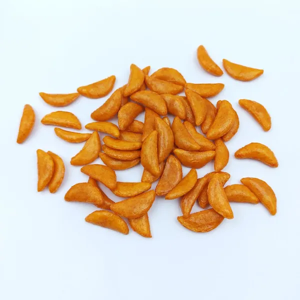 Premium BRCGS Halal Certified Large Spicy Japanese Style Kakinotane Rice Cracker for Global Distributors photo-4