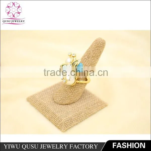 2015 New Products Gpld Plated Ring With Two Pcs Imitation Pearls and Two Sapphire Plastic Beads photo-2