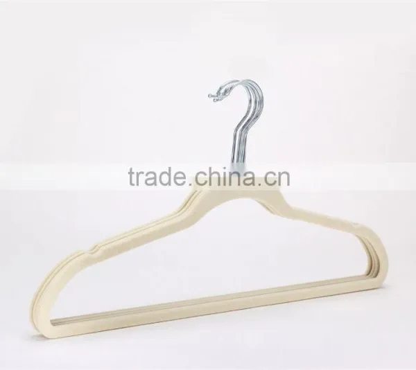 Flocked Clothes Hanger With Shoulder Pads HM-010 Quality Choice photo-6