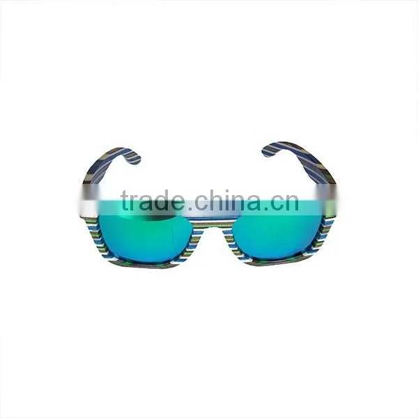 Polarized Recycle Bamboo Wood Sunglasses Skateboard Sunglasses photo-2