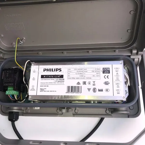 BVP432 LED272/CW 220~240V 200W SWB GC photo-4