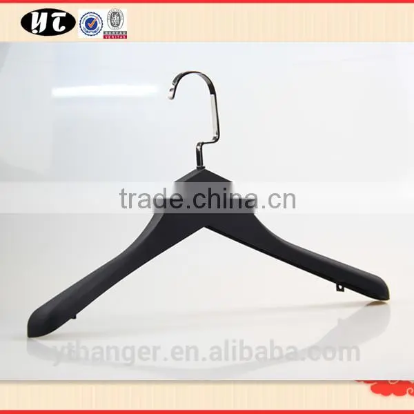 Black Plastic Hanger Rubber Coated Hanger for Clothes Supplier's Choice photo-4