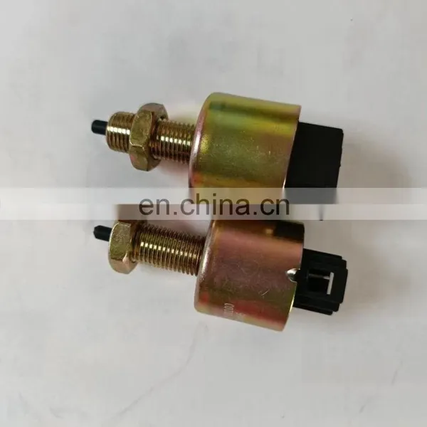 Dongfeng Truck Parts Brake Light Switch 3750410-C0100 photo-2