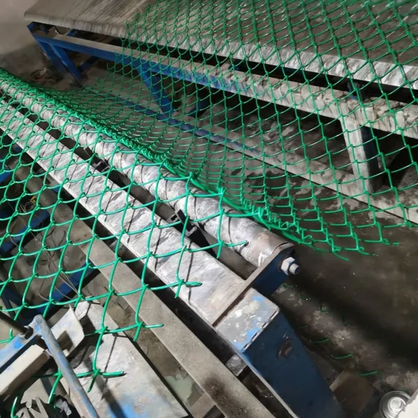 8 Gauge 10 Gauge Galvanized Welded Wire Mesh for Construction Reinforcement photo-3