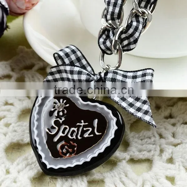 NEU German Bavarian Oktoberfest Kropfband Halsband Halskette Edelweiss Herz Brezel /Trachten Dirndl Schmuck Heart Necklace photo-2