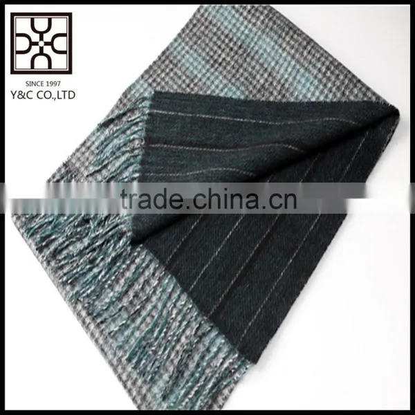 Double Sided Checked Wool Plain Scarf With Fringe photo-4