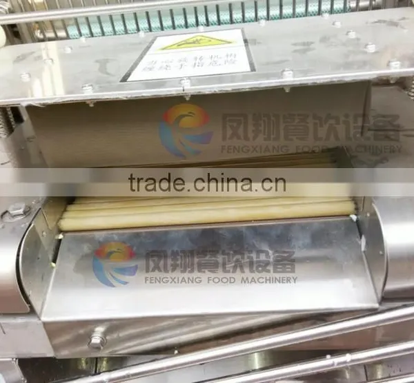 Industrial Boiled Quail Egg Peeler Peeling Processing Machine photo-4