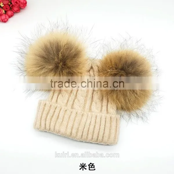 Stylish Kids Double Balls Winter Warm Wholesale Beanie Hats With Raccoon Fur Ball photo-5
