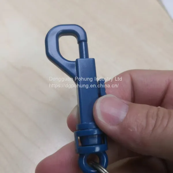 Hotel Key Chain, Hiking Bag Buckle Multi-function Key Chain Scoring Accessories photo-3