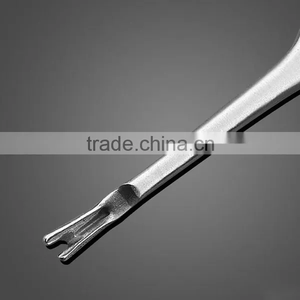 Wholesale Stainless Steel Metal Cuticle Trimmer With Concaved Grip Durable Cuticle Pusher Cuticle Remover Manufacturer photo-2