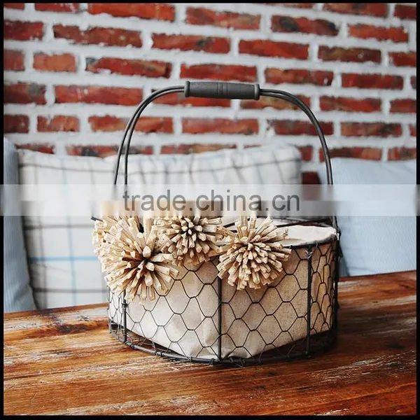 Round Metal Baskets With Hnadle and Cotton Liner photo-4
