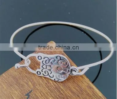 High Quality Zinc Alloy Bangle Vintage Style Alloy Bangle Big Wide Open Alloy Bangle photo-6