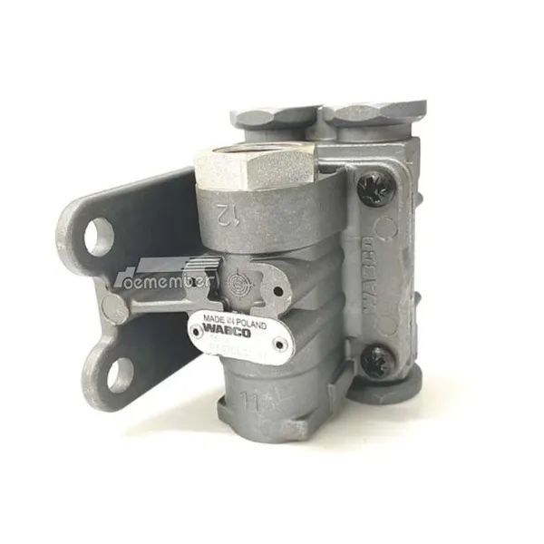 OE Member Quick Release Valve 9735000510 5021170470 1788954 58152370 Brake Valve for Man photo-3