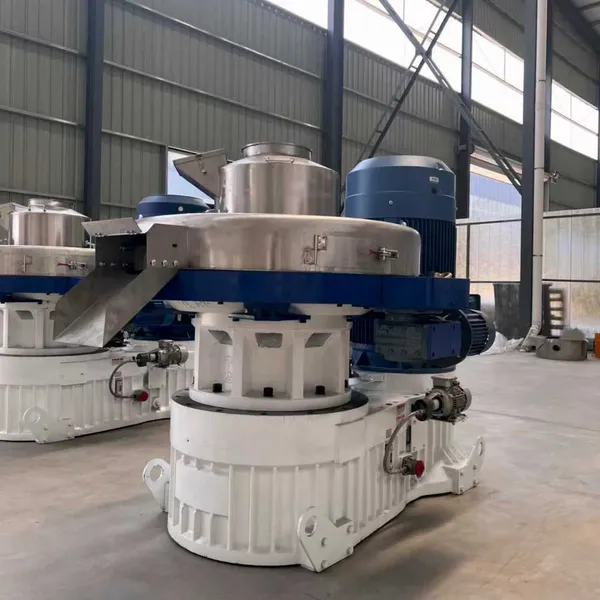 560 Vertical Ring Die Wood Pellet Machine 1.5-2T/H Biomass Pellet Mill 380v 132 Kw Motor Straw Sawdust Rice Husk Grass Long