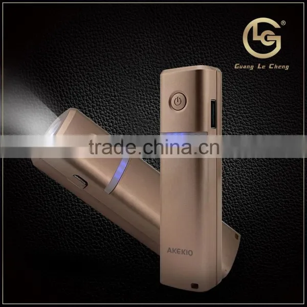 Hot Sale Factory Price Portable Corporate Gifts 2600 Portable Power Bank photo-2