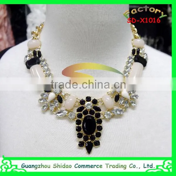 Fashion Products Creek Necklace Three Strand Multicolor Retro Fashion Jewelry Necklace