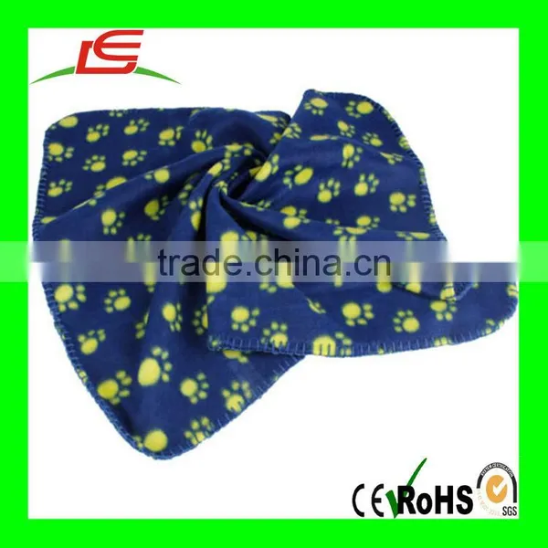 Super Soft Warming Footprint Printed Polar Fleece Pet Dog Blanket photo-4