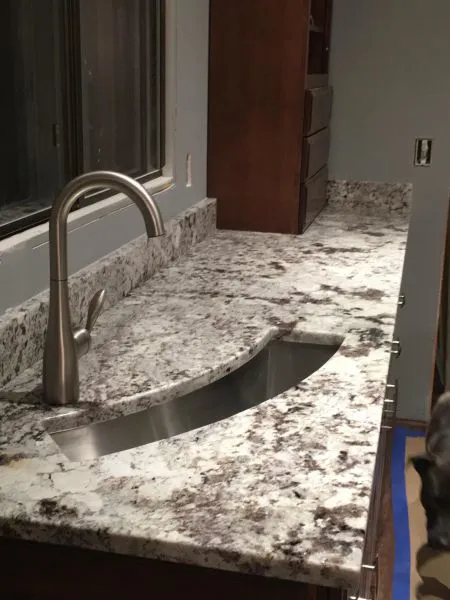 Guangdong Dongyuan Kitchenware Trough Undermount Stainless Steel Curved Bowl Bar/Prep Sink photo-3