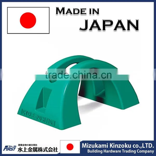 Bicycle Car Rack Made in Japan With Excellent Design to Prevent From Falling Down by Wind and Contact photo-2