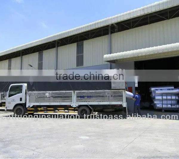 P2 Cat Tuong Roof Insulation Material With Metalized Foil on Both Side and Bubble Air of Polyethylene From Vietnam photo-2