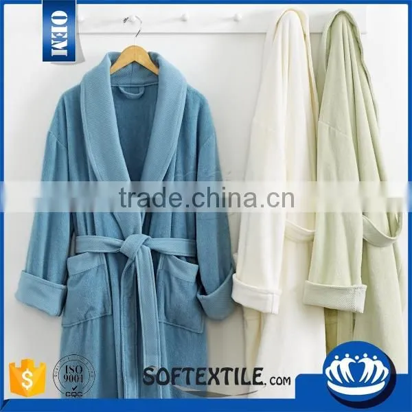 China Wholesale Personal Economy Towel Bathrobe photo-2