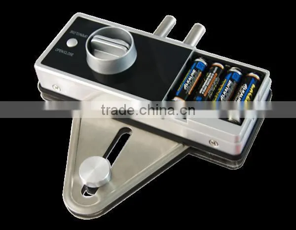 Smart Digital Password Code RFID Card Fingerprint Lever Lock for Sliding Glass Door photo-2