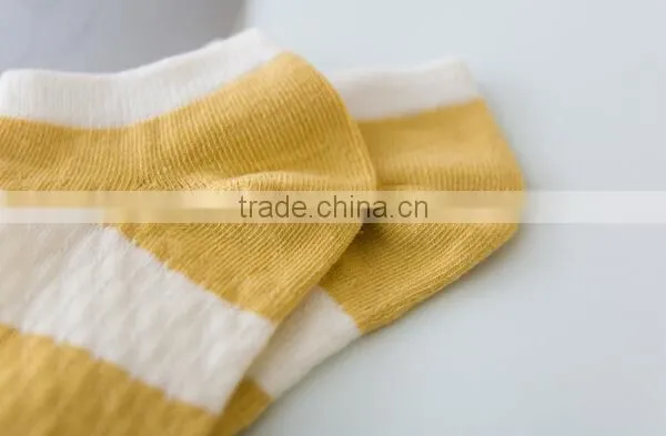 Zm53129a New Design Colorful Lady Woman Invisible Socks Young Girl Socks Bulk Wholesale Socks photo-5