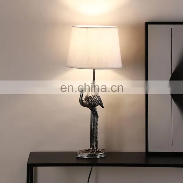 Finely Processed Unique Animal Shape Design Graceful Resin Deck Light Home Decor Table Lamps photo-4