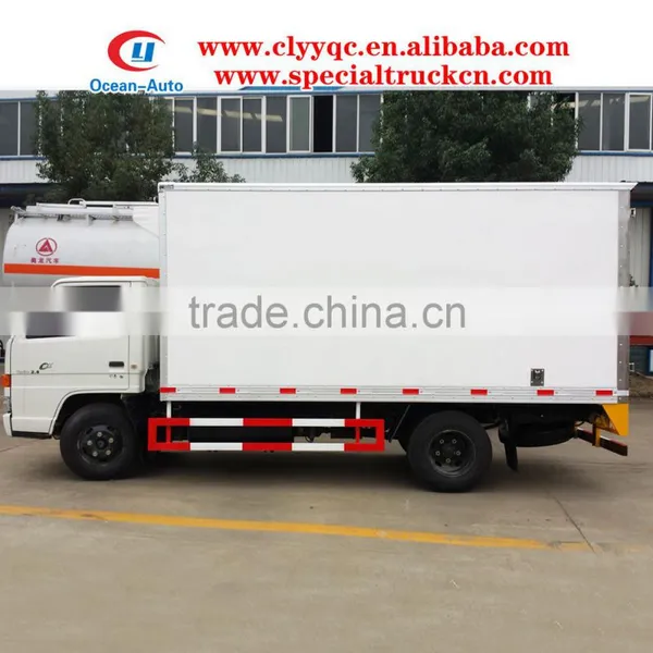 JMC Small Refrigeration Unit 3 TON Refrigerator Freezer Truck for Sale photo-3