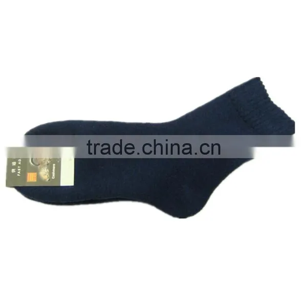 40 Pcs/lot Hot Sale Solid Cotton and Polyester Mixed China Made Solid Comfortable Men Thick Socks photo-6