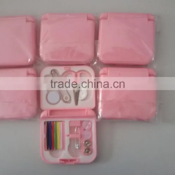 Travelling Sewing Kit photo-2