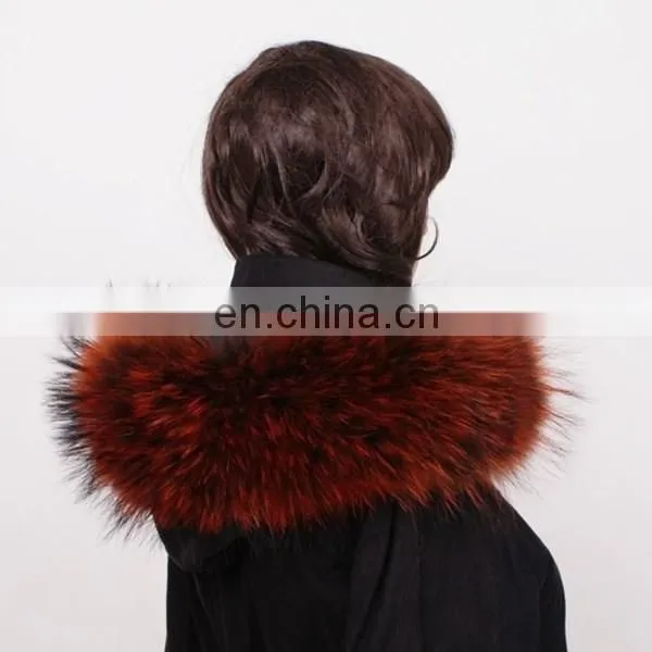 Wholesale Top Quality Dyed Color Raccoon Fur Collar photo-3