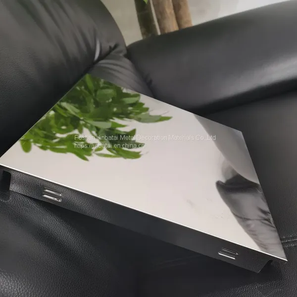 Mould-Proof Stainless Steel 304 Ceiling for Food Factory Canteen Chemical Factory 8K Mirror Metal Ceiling photo-4