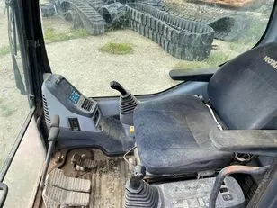 Wholesale of Genuine Pc Excavator Cabin Pc30Mr Pc45 Pc200-7 Pc400-8 and Other Sany Spare Parts photo-3