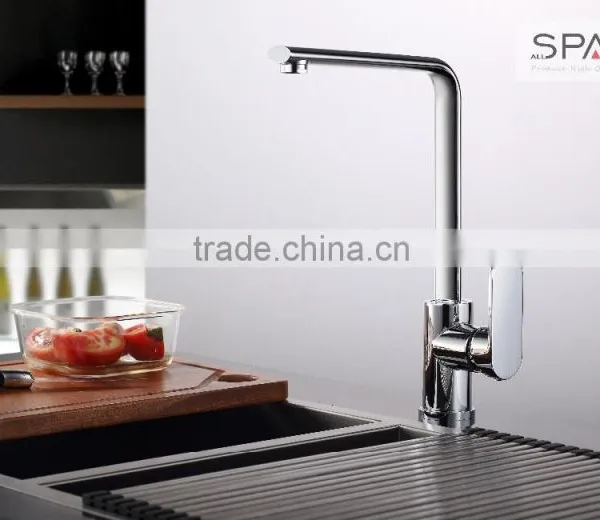 Modern Brass Hot and Cold Kitchen Mixer Tap and Attachements SQ-202 photo-3