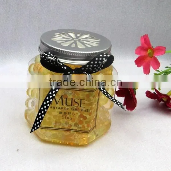 Yellow Color Glass Water Beads Used in Office photo-3