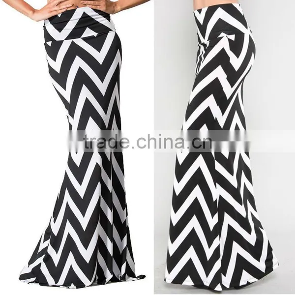 Hot Selling Latest Black and White Wholesale Chevron Maxi Skirt Long Design