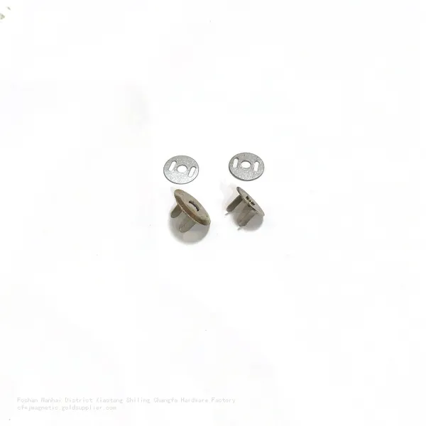 18MM Rolled Nickel Color Embossed Disc-shaped Magnetic Button photo-4