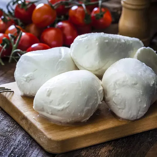 Small Scale Mozzarella Cheese Production Line White Mould Making Machine photo-2